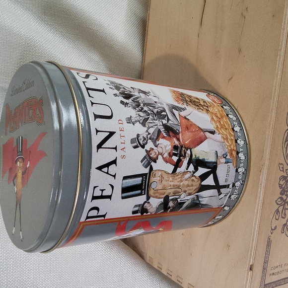 Vintage Limited edition planters peanuts metal decorative canister 1989 - Picture 2 of 3